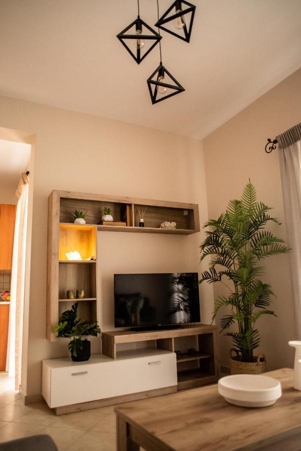 Agathi'S House Apartment Mytikas  Bagian luar foto